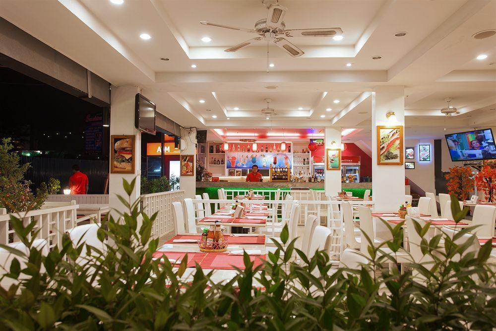 The Yim Siam Hotel Patong Exterior photo
