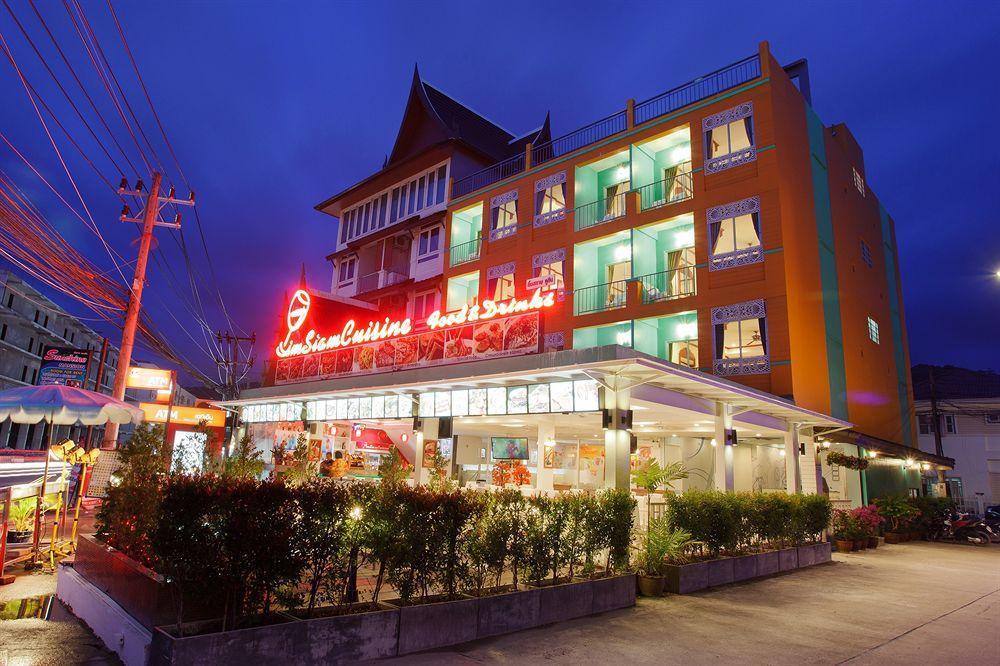 The Yim Siam Hotel Patong Exterior photo